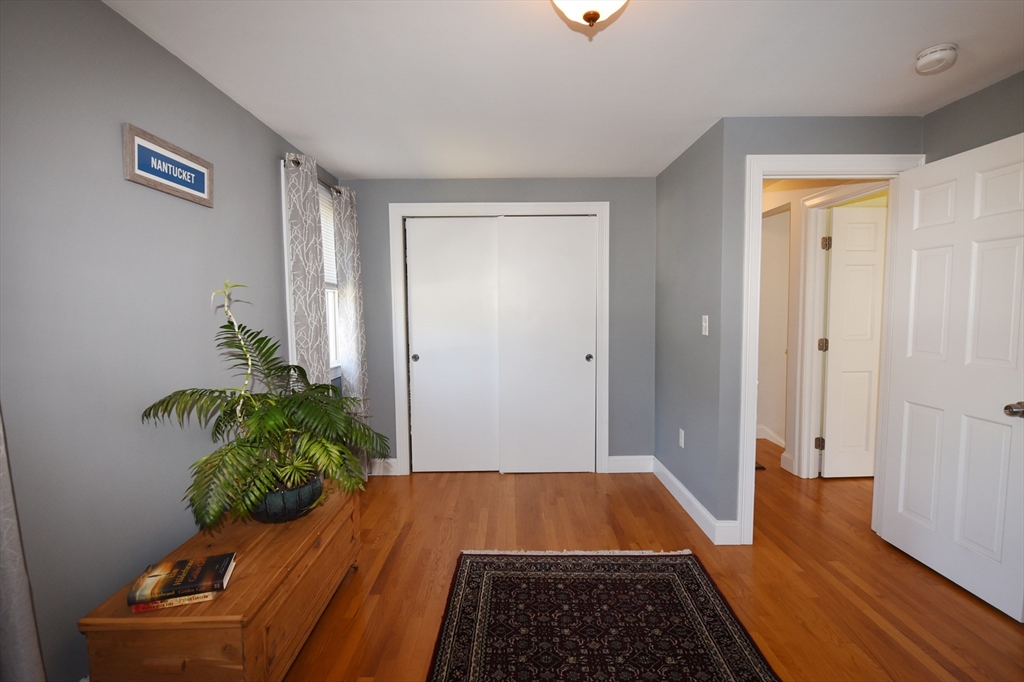 440 Summer Property Photo 20
