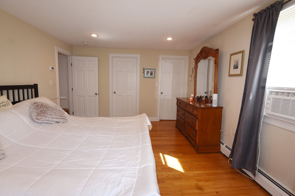 440 Summer Property Photo 26