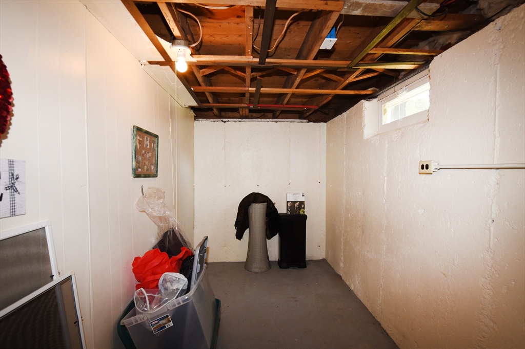 440 Summer Property Photo 40