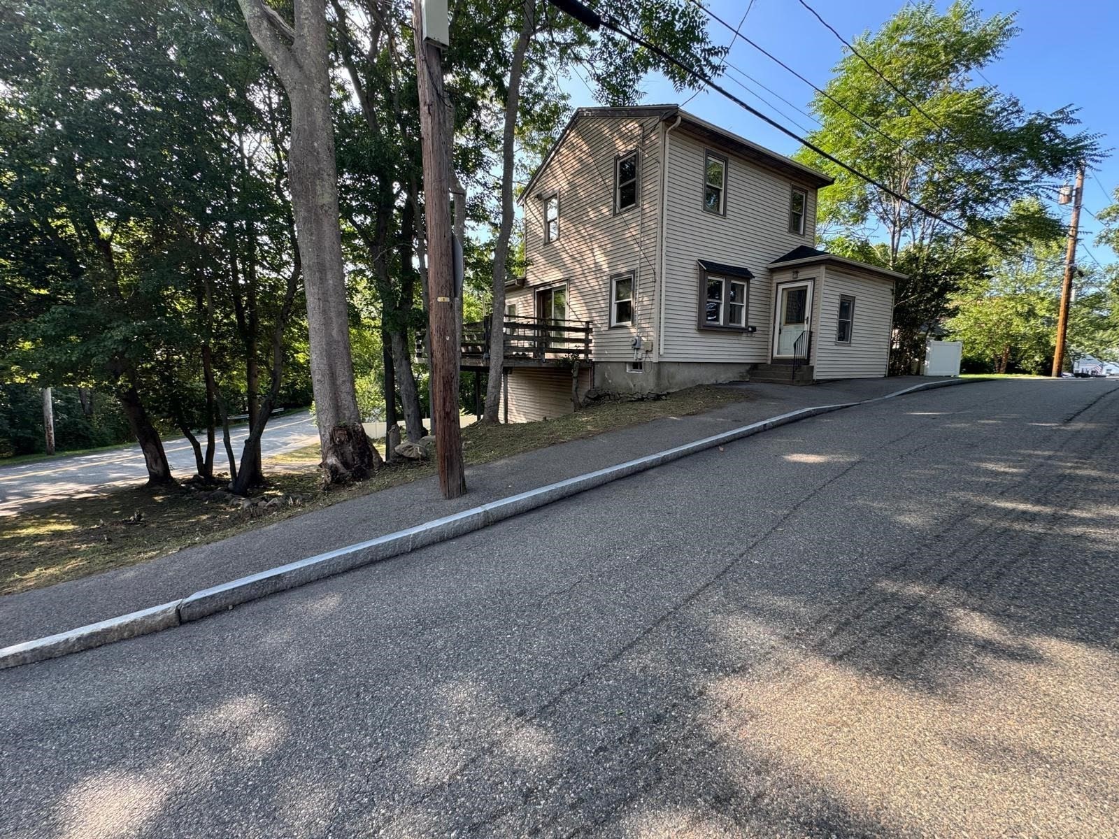 67 Elliot Property Photo 2