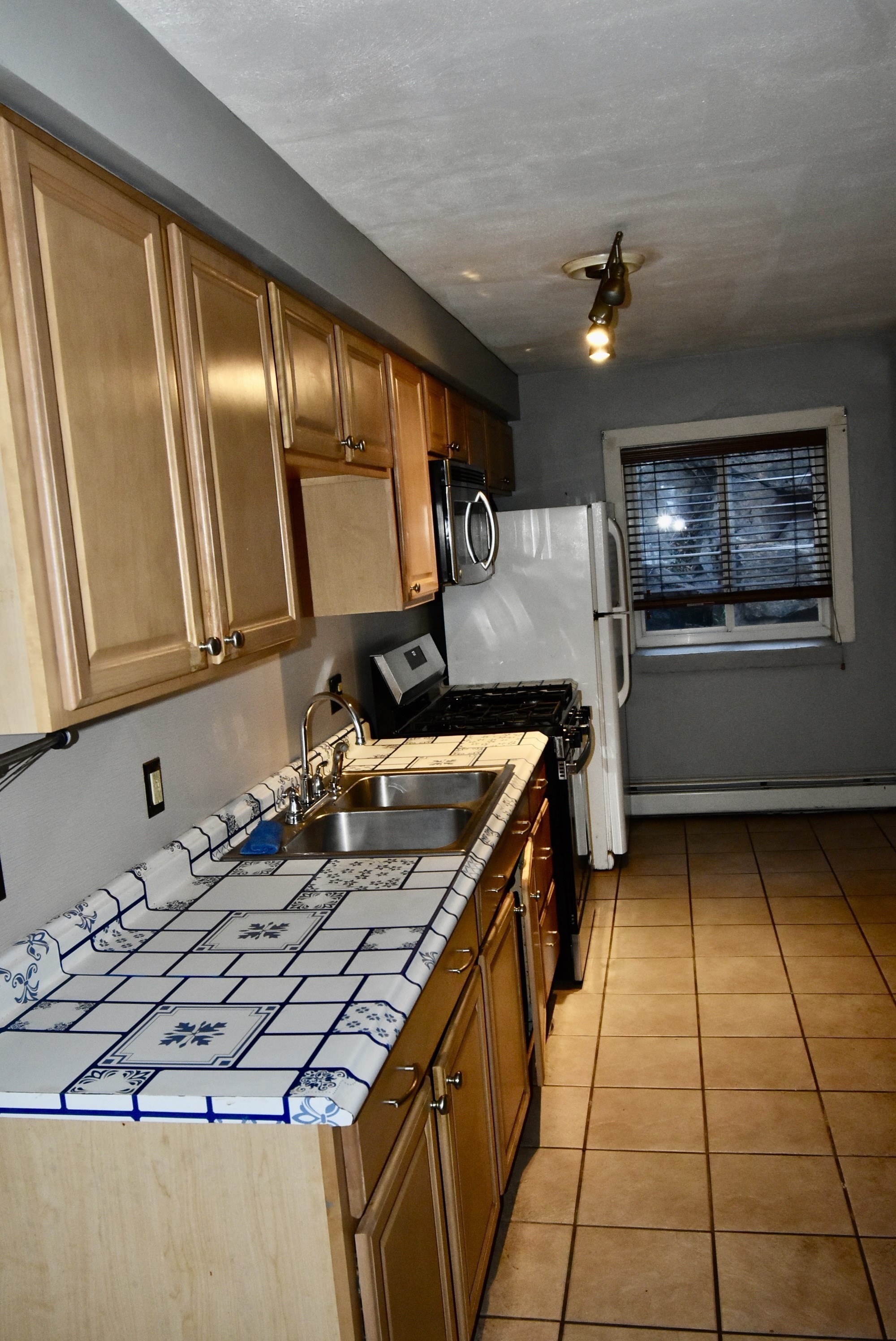 5 Cliff St # 1 Property Photo 2