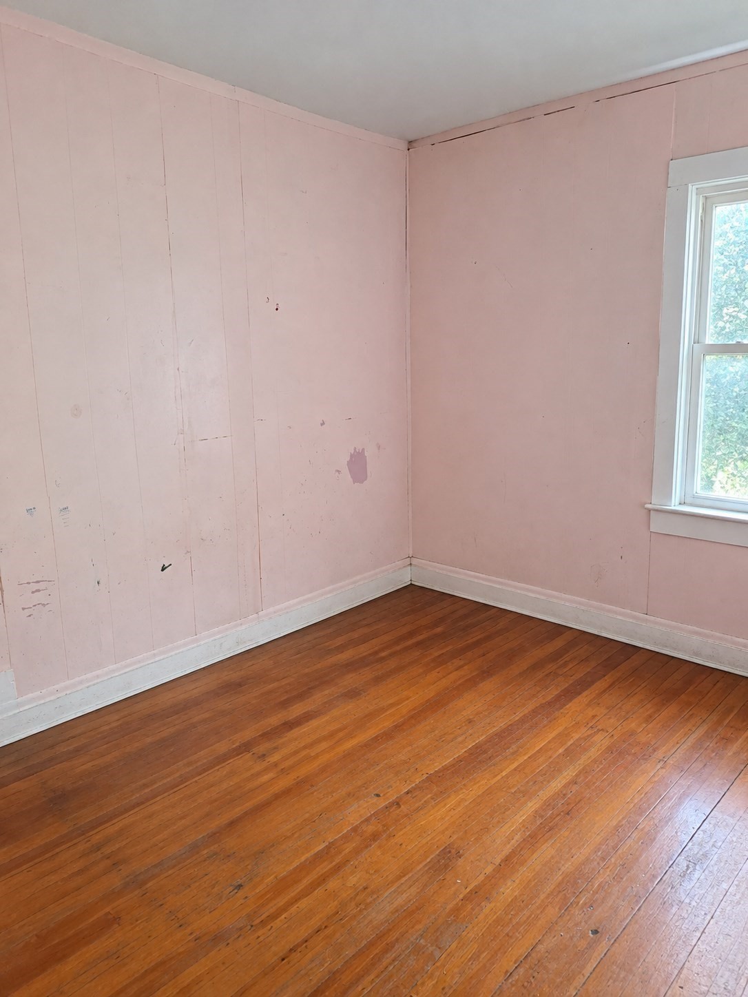 148 Congress Ave Property Photo 9