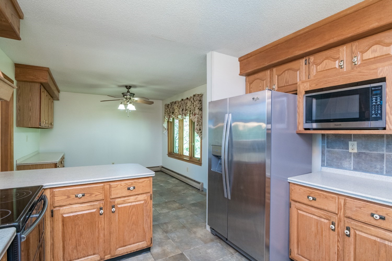 35 Old Stagecoach Dr Property Photo 14