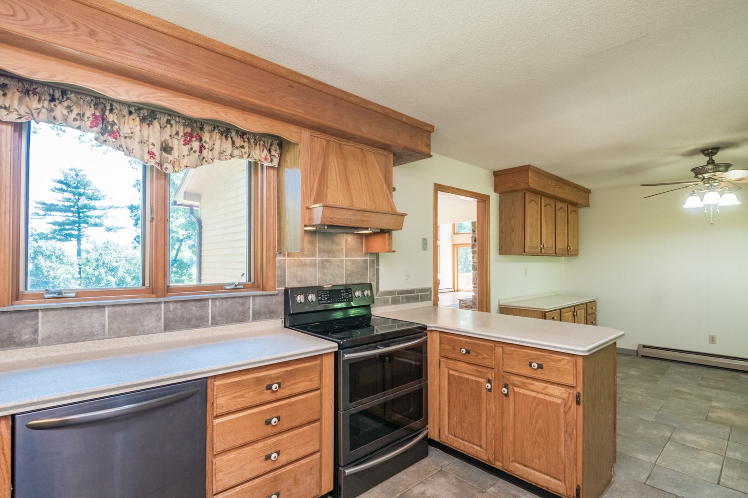 35 Old Stagecoach Dr Property Photo 15