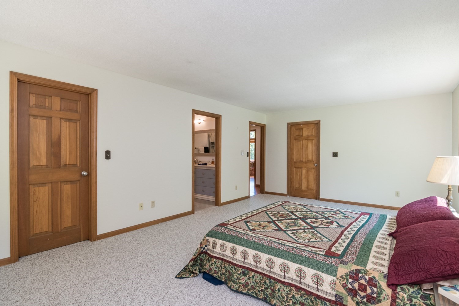 35 Old Stagecoach Dr Property Photo 27