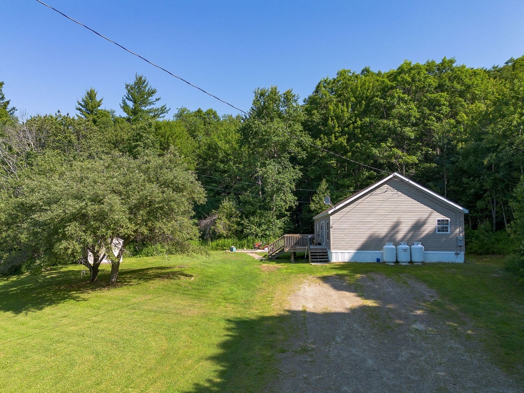 9 South County Rd Property Photo 6