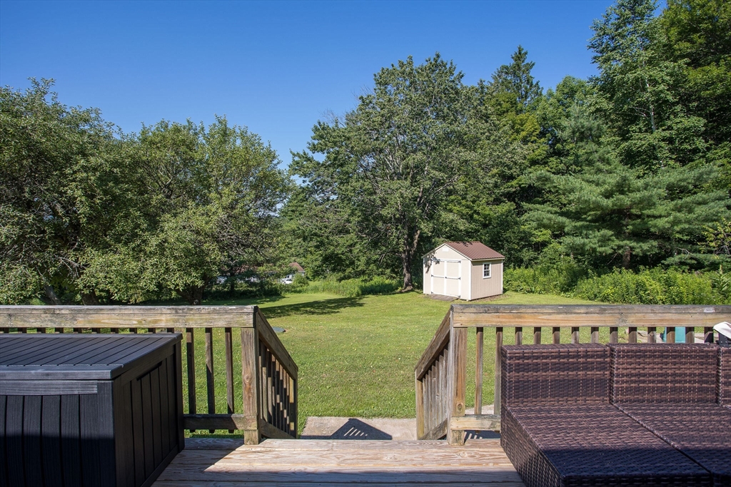 9 South County Rd Property Photo 10