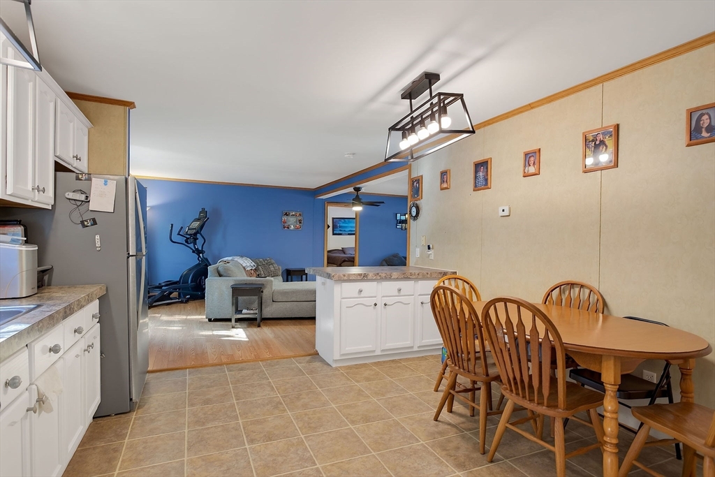 9 South County Rd Property Photo 24