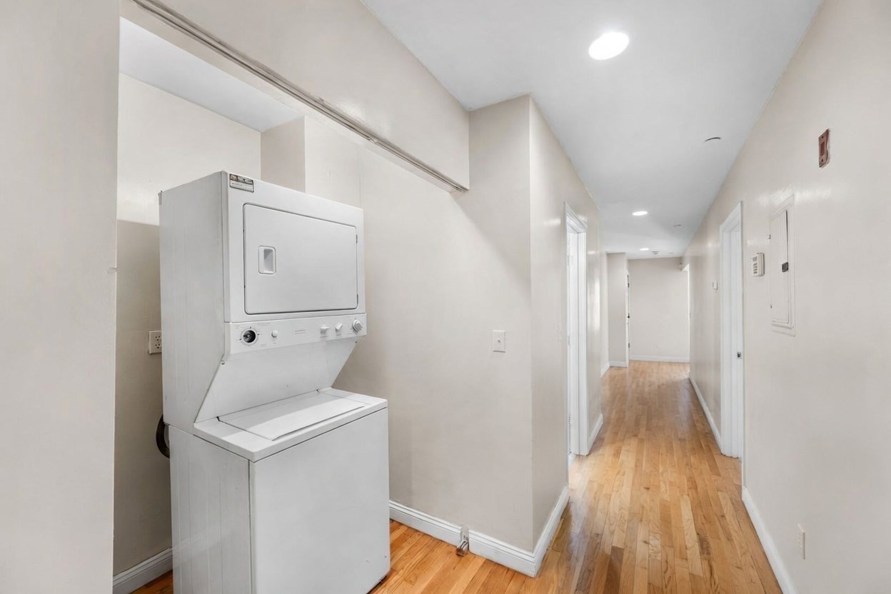 119 Homestead St # 2 Property Photo 6