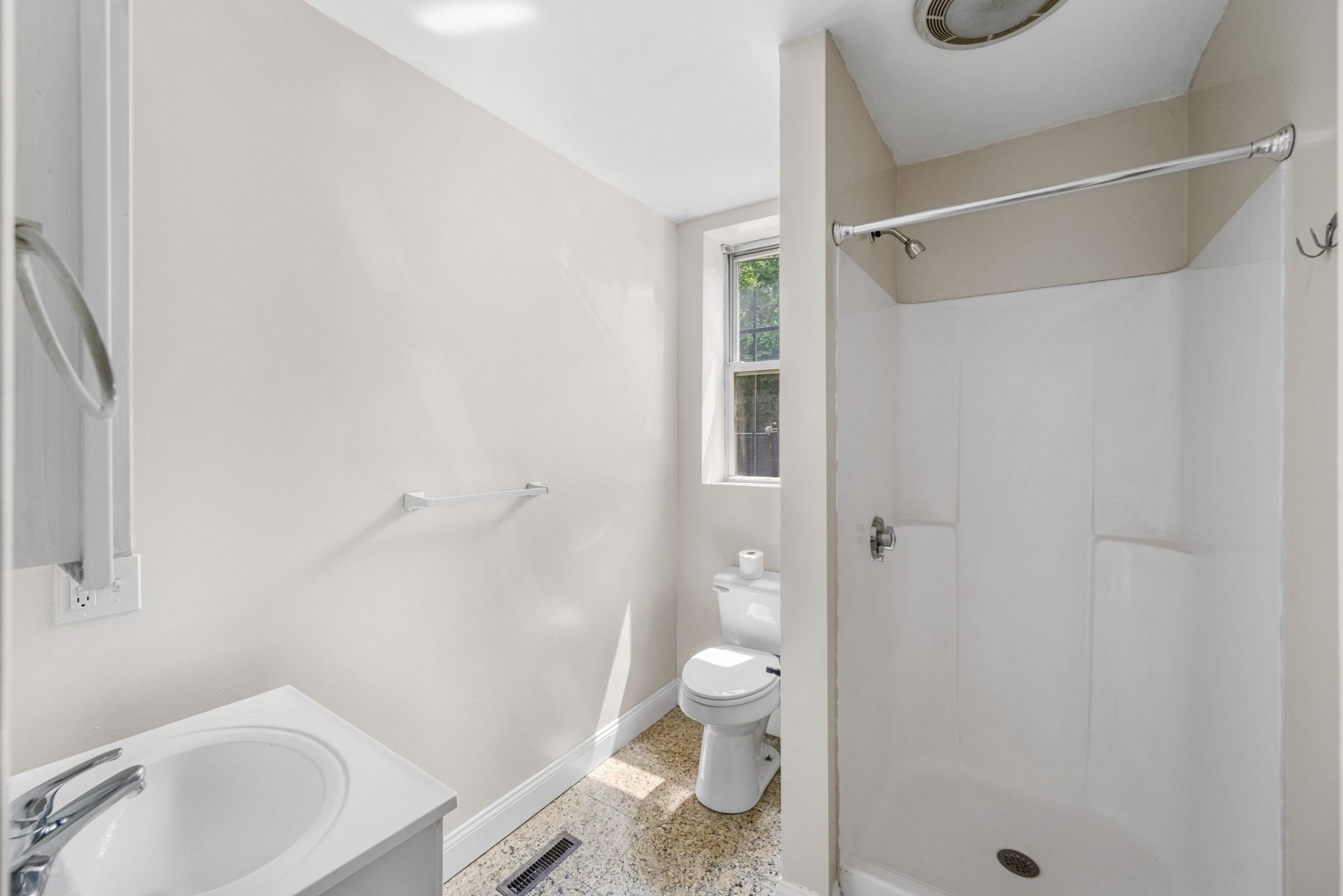 119 Homestead St # 2 Property Photo 11