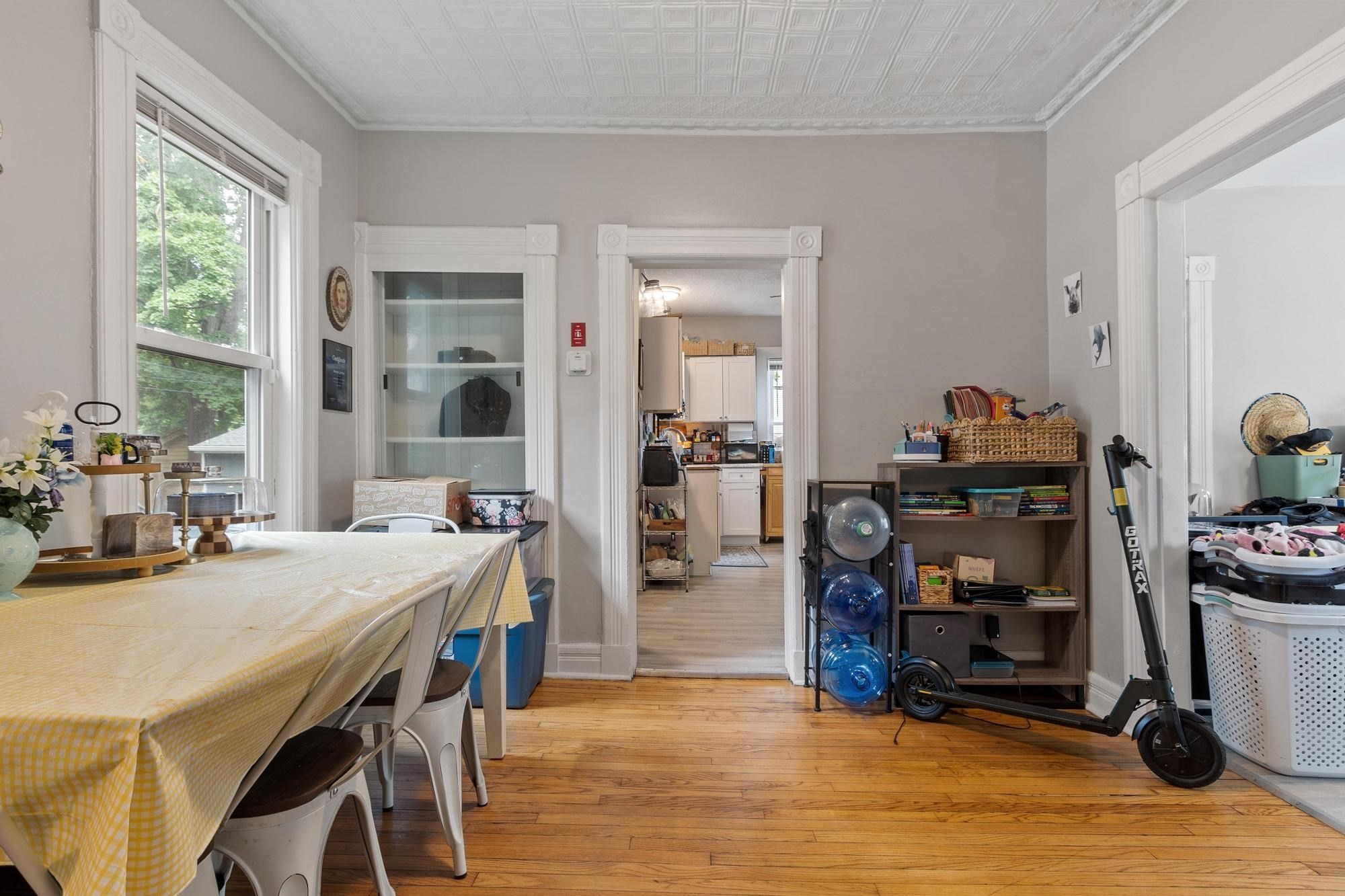 85 Montrose St Property Photo 11
