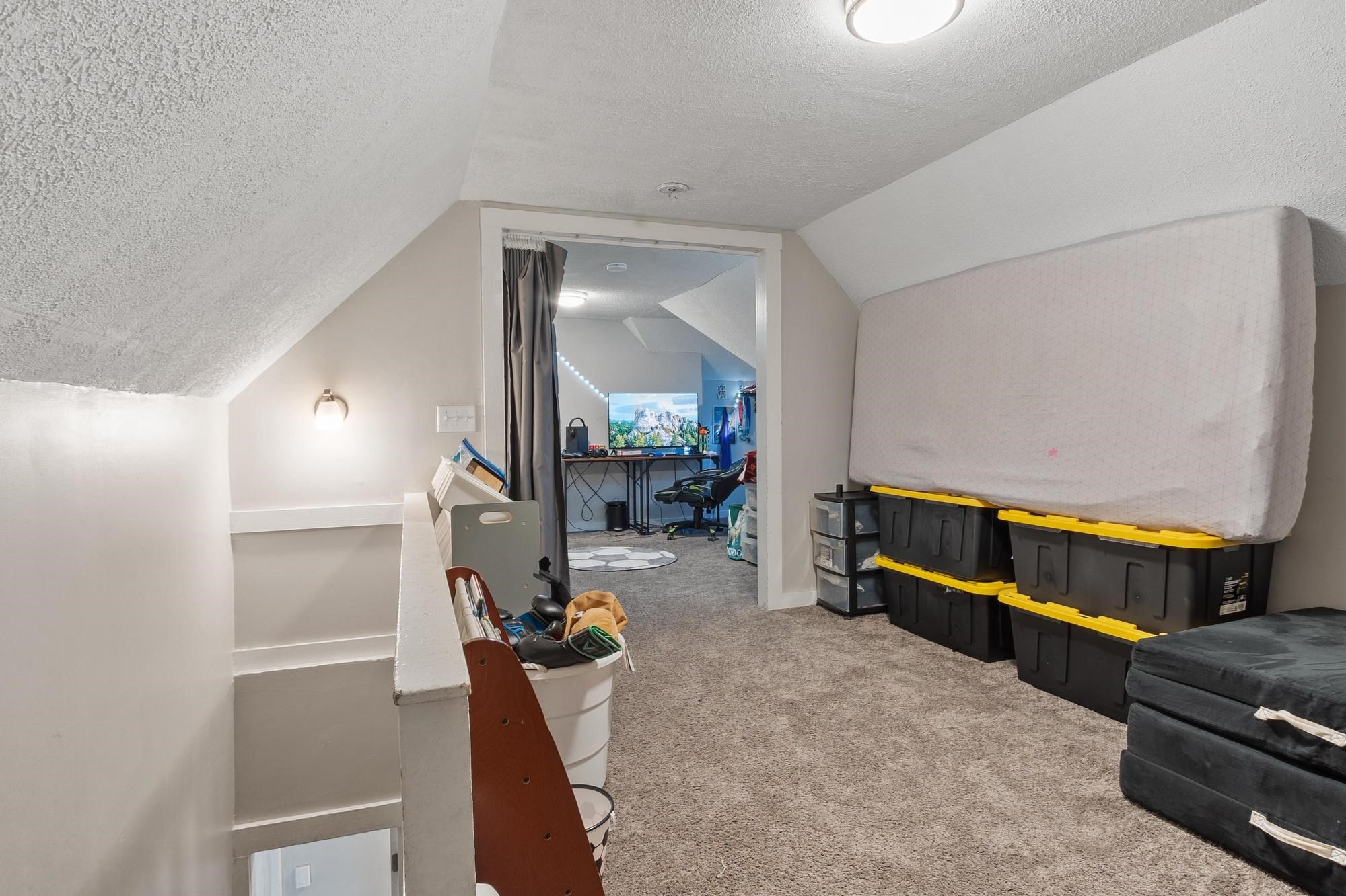 85 Montrose St Property Photo 26