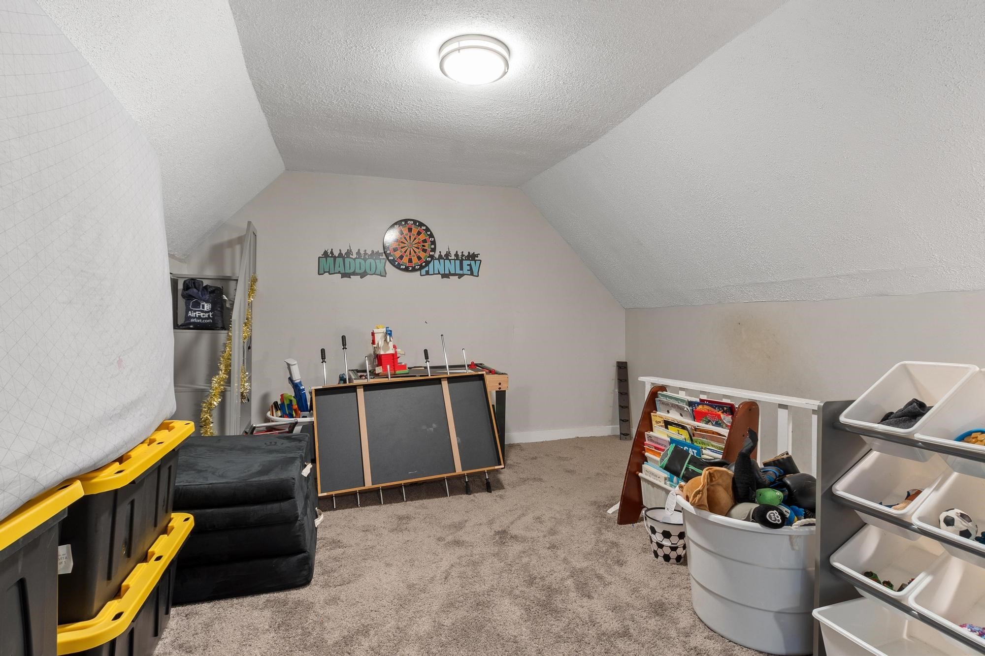 85 Montrose St Property Photo 27