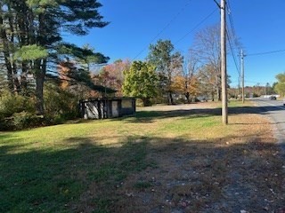 8 New Athol Rd Property Photo 3