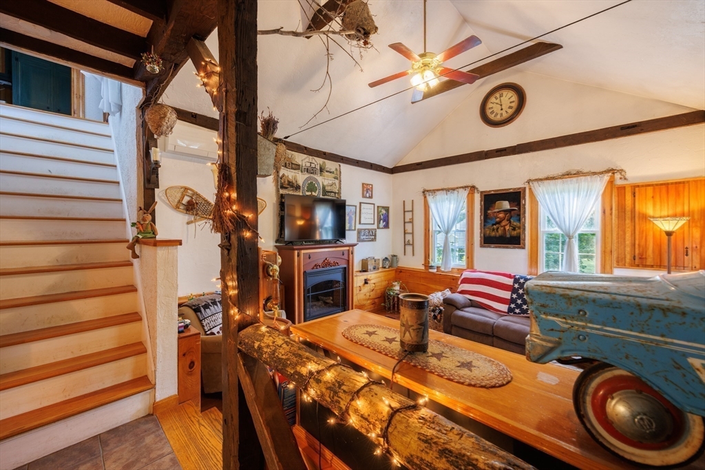 33 Coldbrook Road Property Photo 8