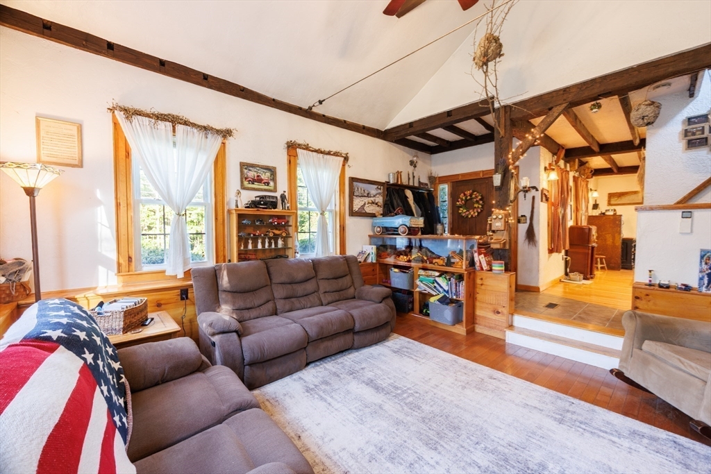 33 Coldbrook Road Property Photo 10