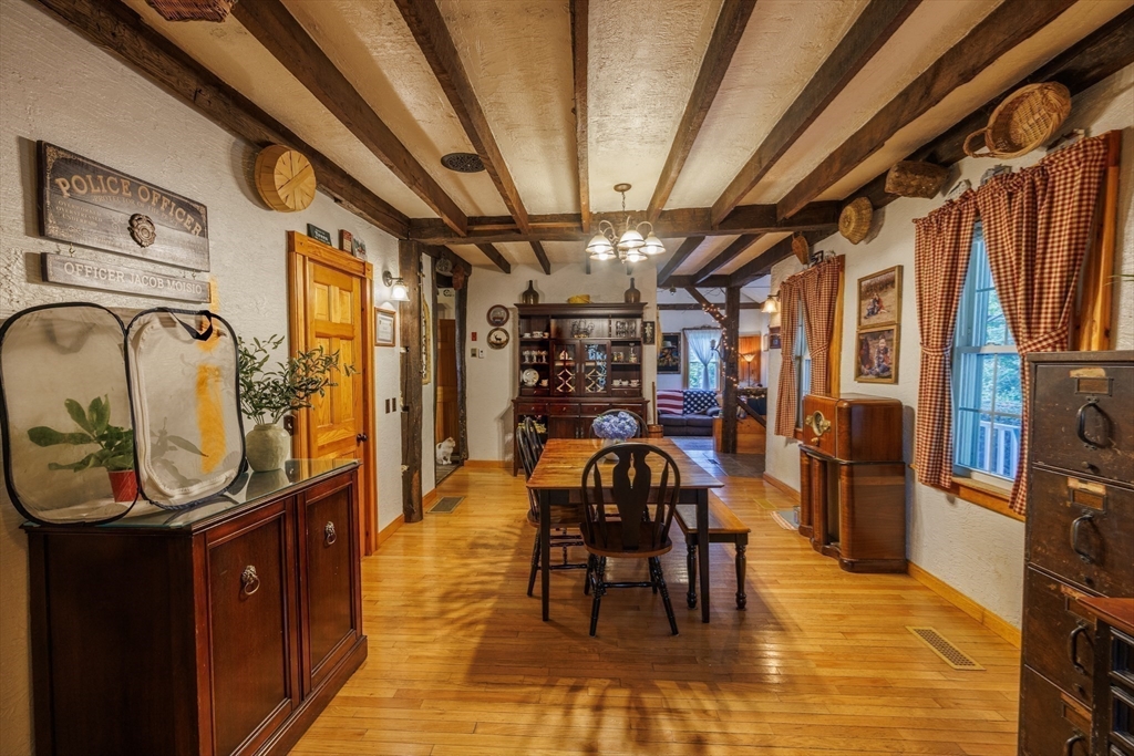33 Coldbrook Road Property Photo 13