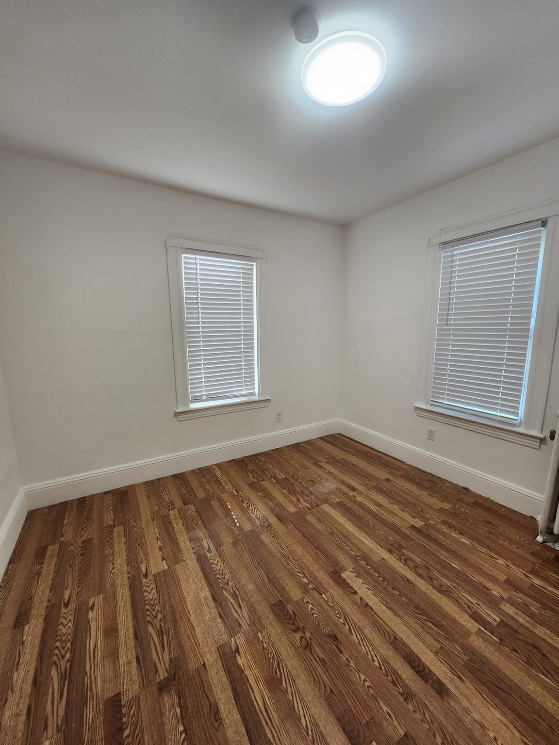 398-400 Spring St # 1 Property Photo 3