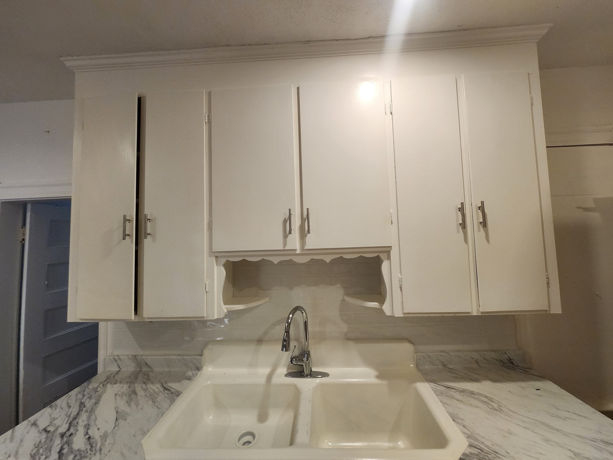 398-400 Spring St # 1 Property Photo 12