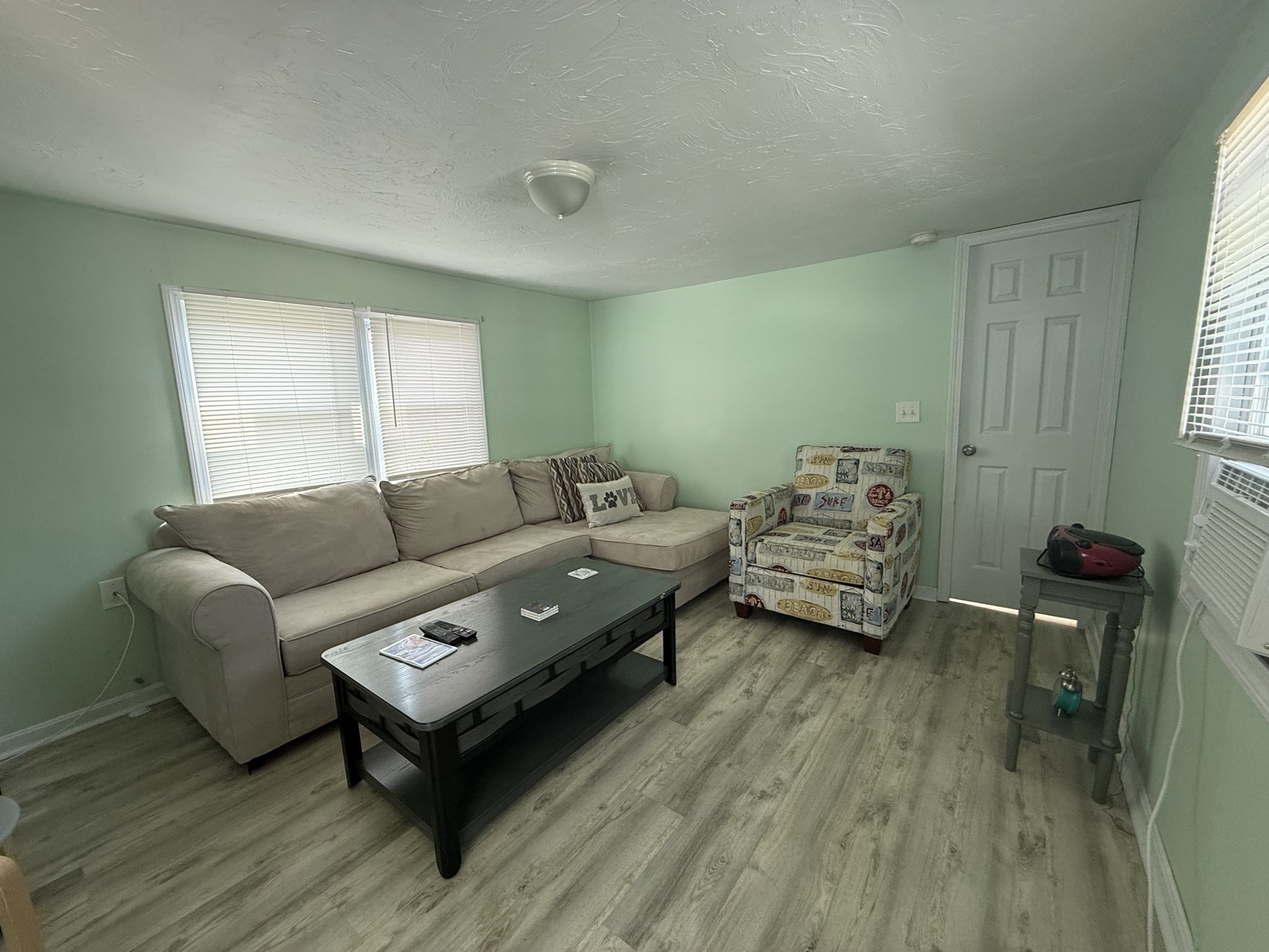 5 Sean Circle Property Photo 4