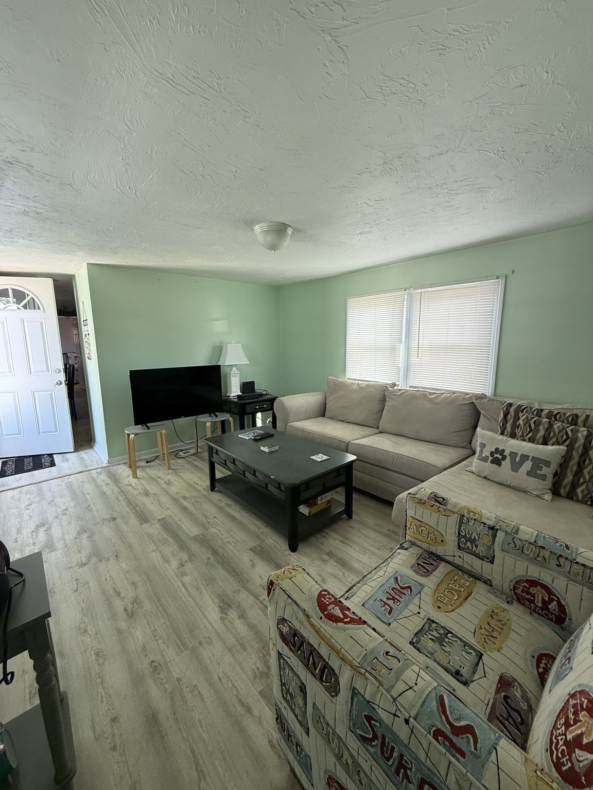 5 Sean Circle Property Photo 5