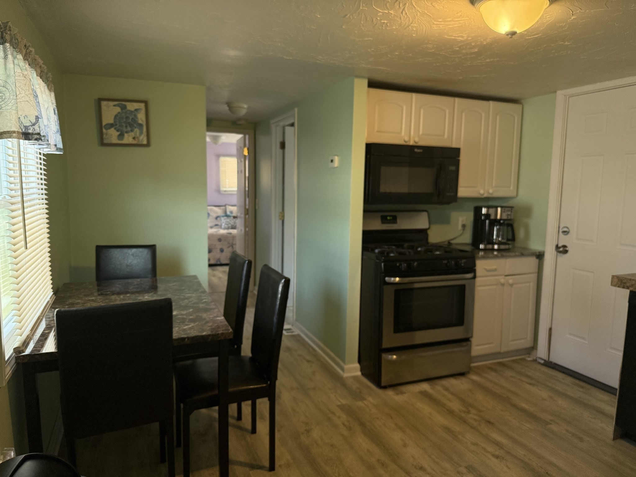 5 Sean Circle Property Photo 7