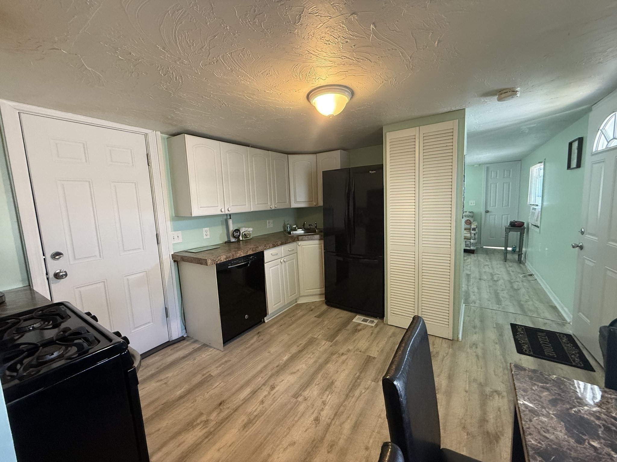 5 Sean Circle Property Photo 8