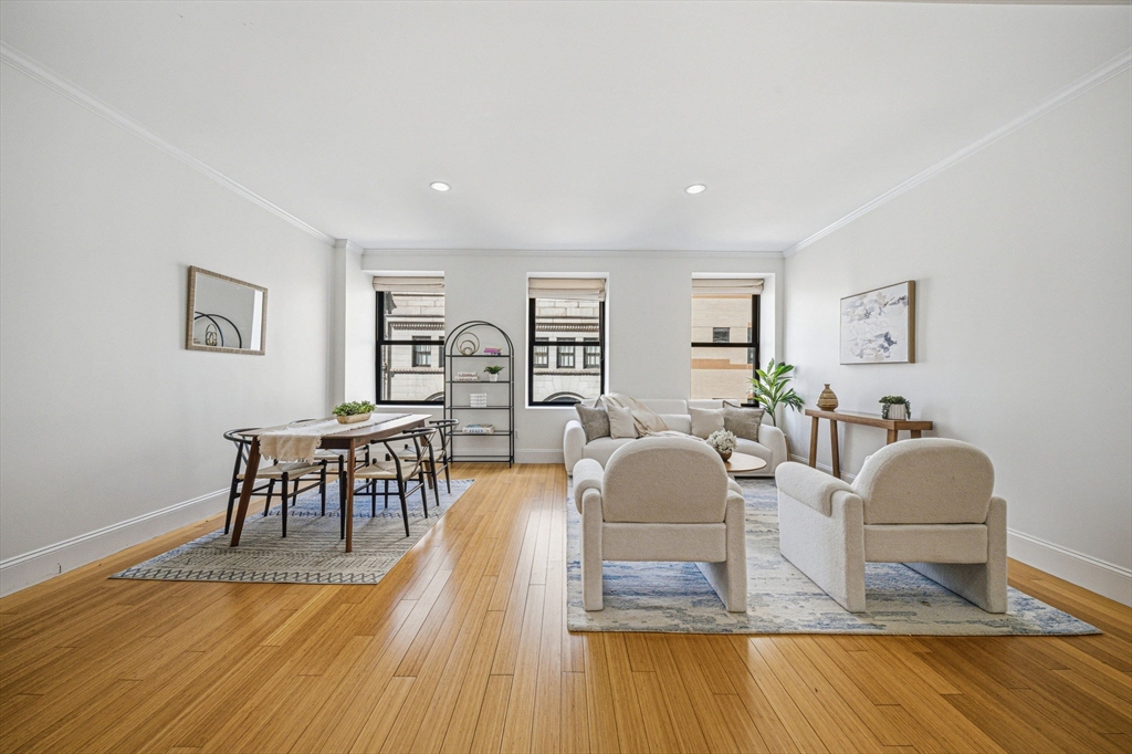 55 Temple Pl # 4 Property Photo 3