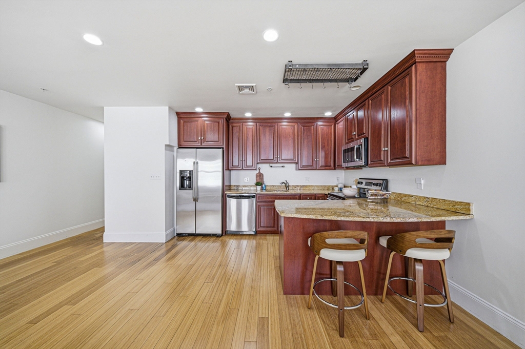 55 Temple Pl # 4 Property Photo 12