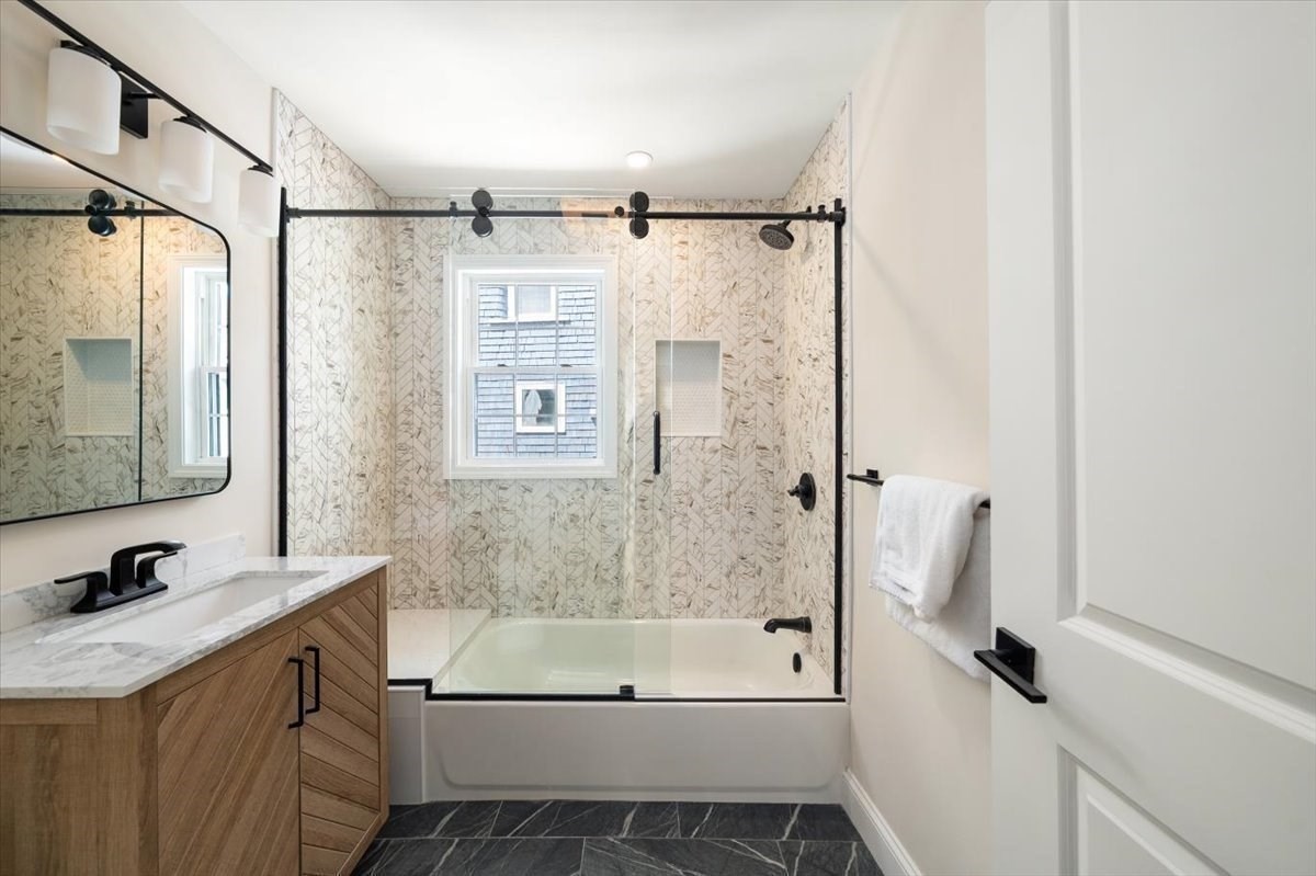 8 Hollis Street Property Photo 19