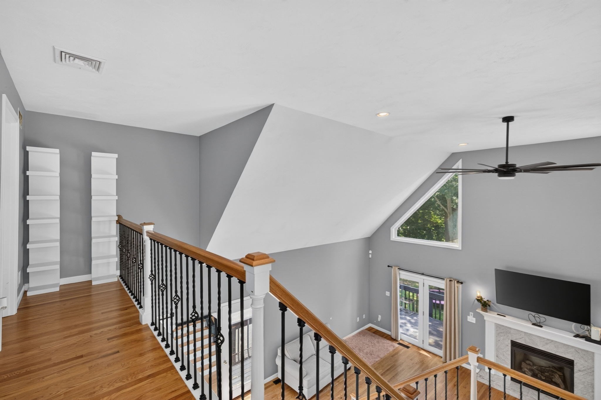 9 Broadview Ave Property Photo 15