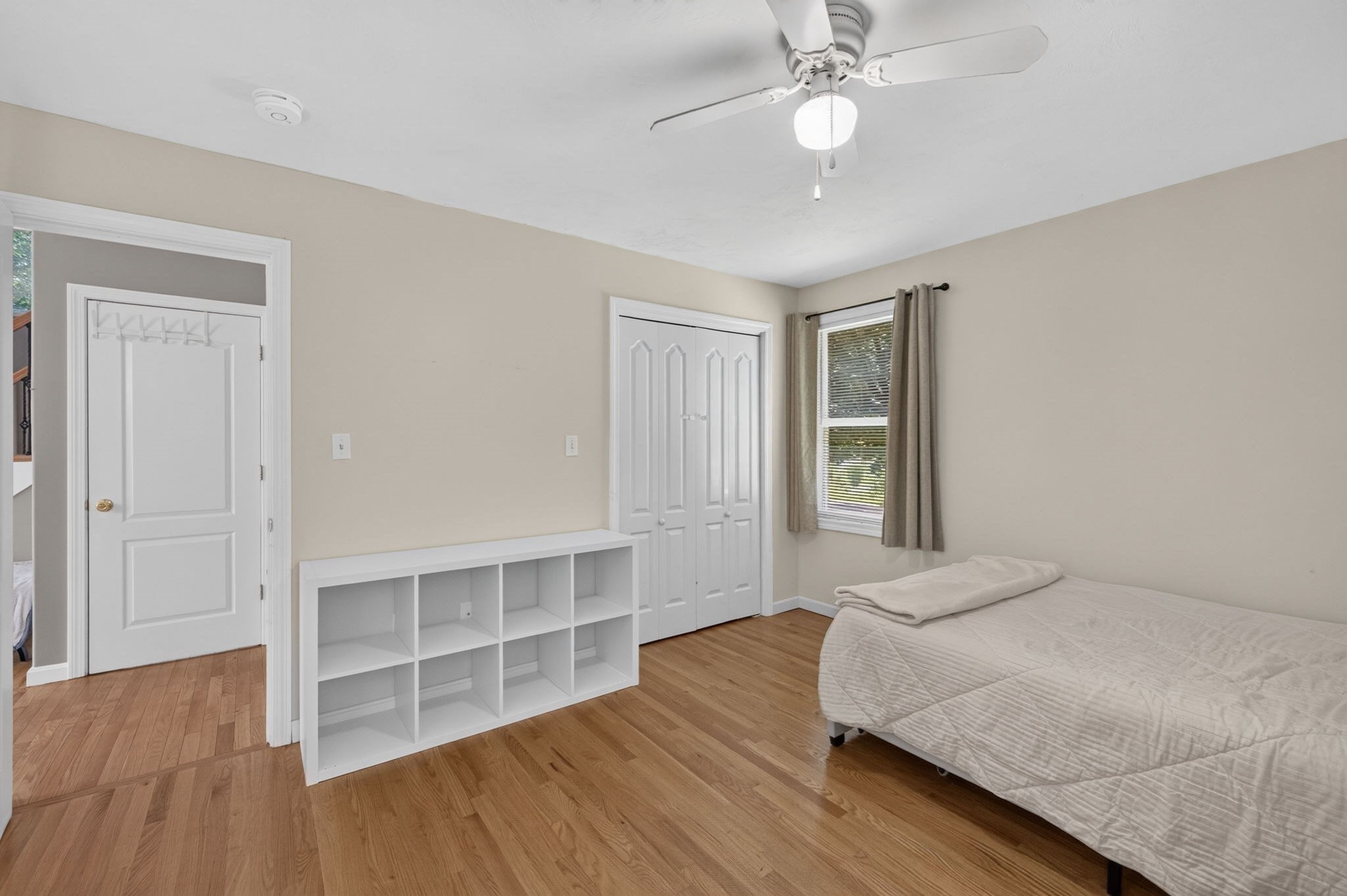 9 Broadview Ave Property Photo 17