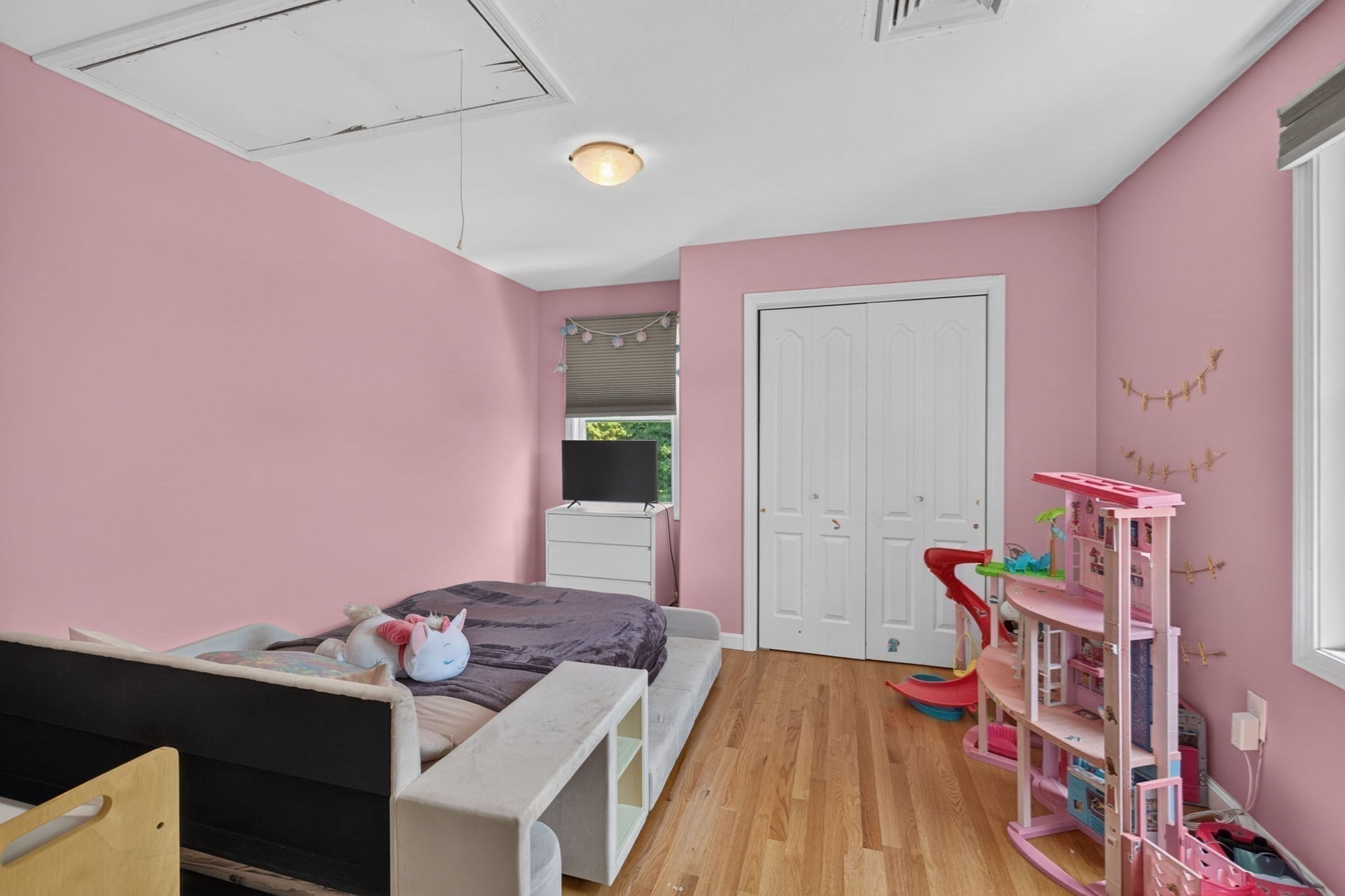 9 Broadview Ave Property Photo 24