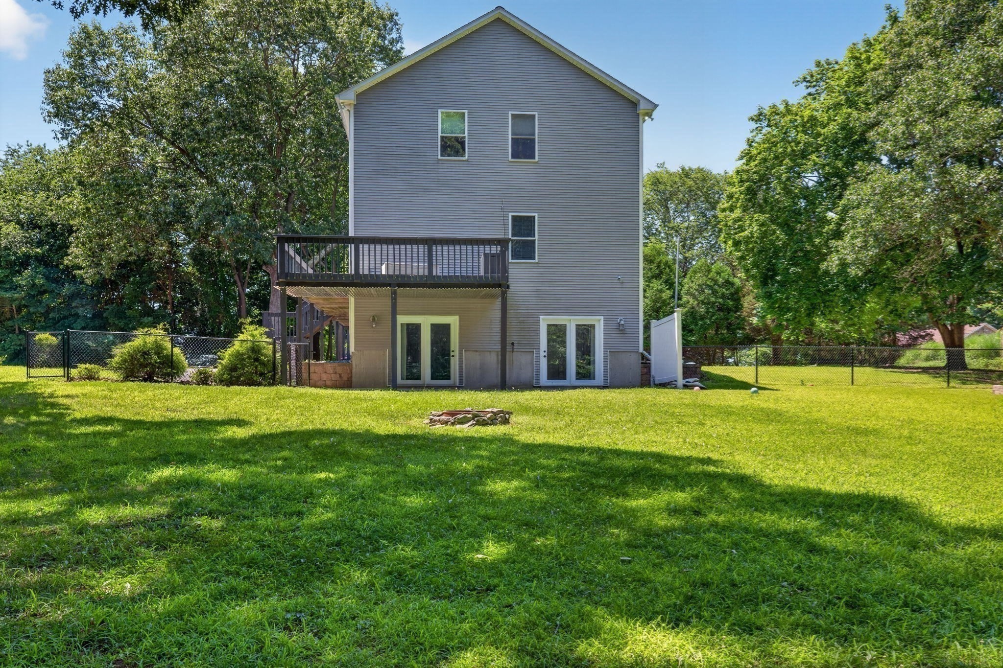 9 Broadview Ave Property Photo 37