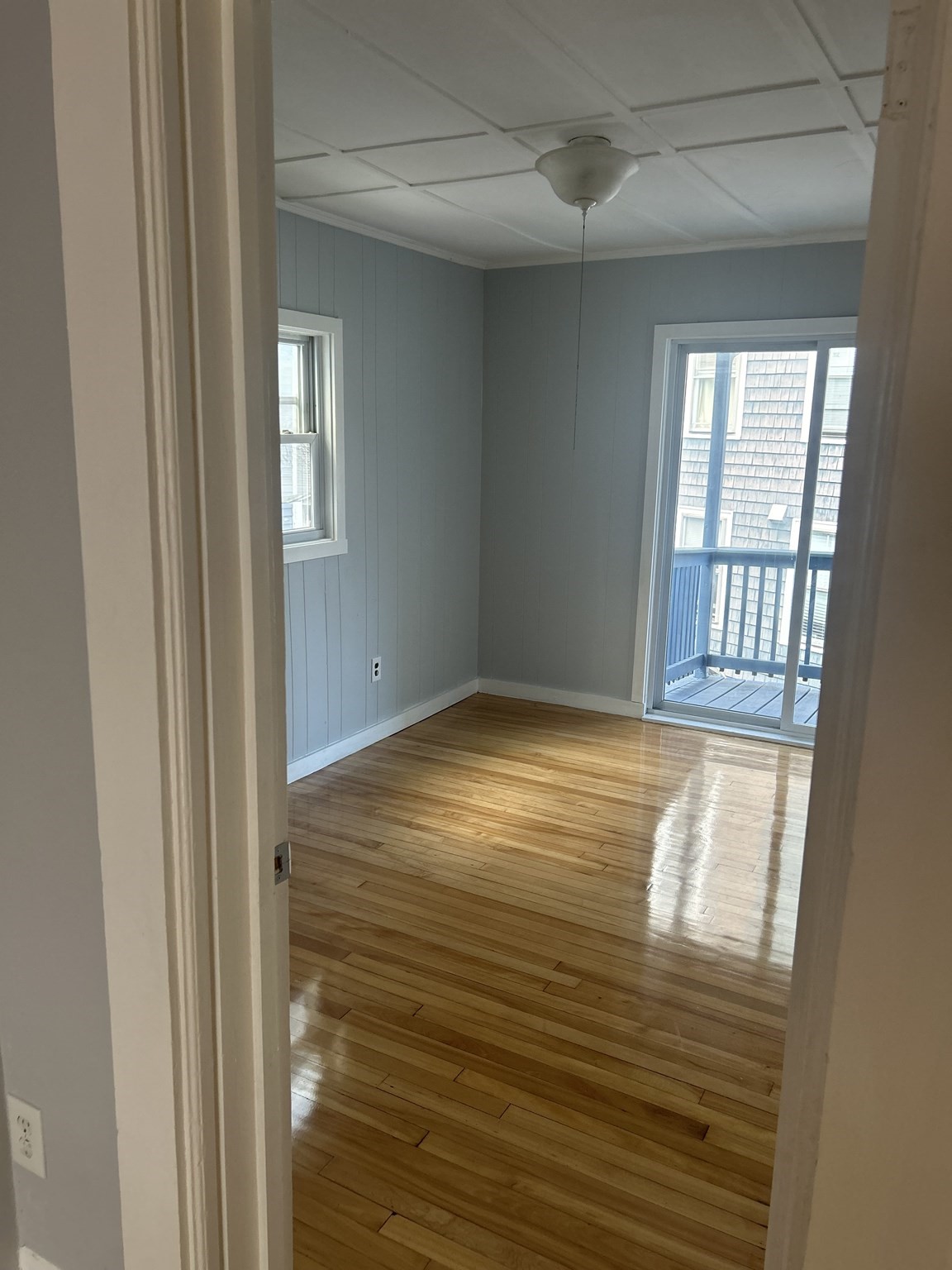 52 Chestnut St # 2 Property Photo 11