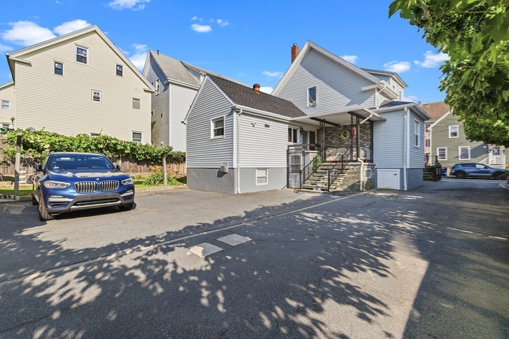 115 Division St Property Photo 19