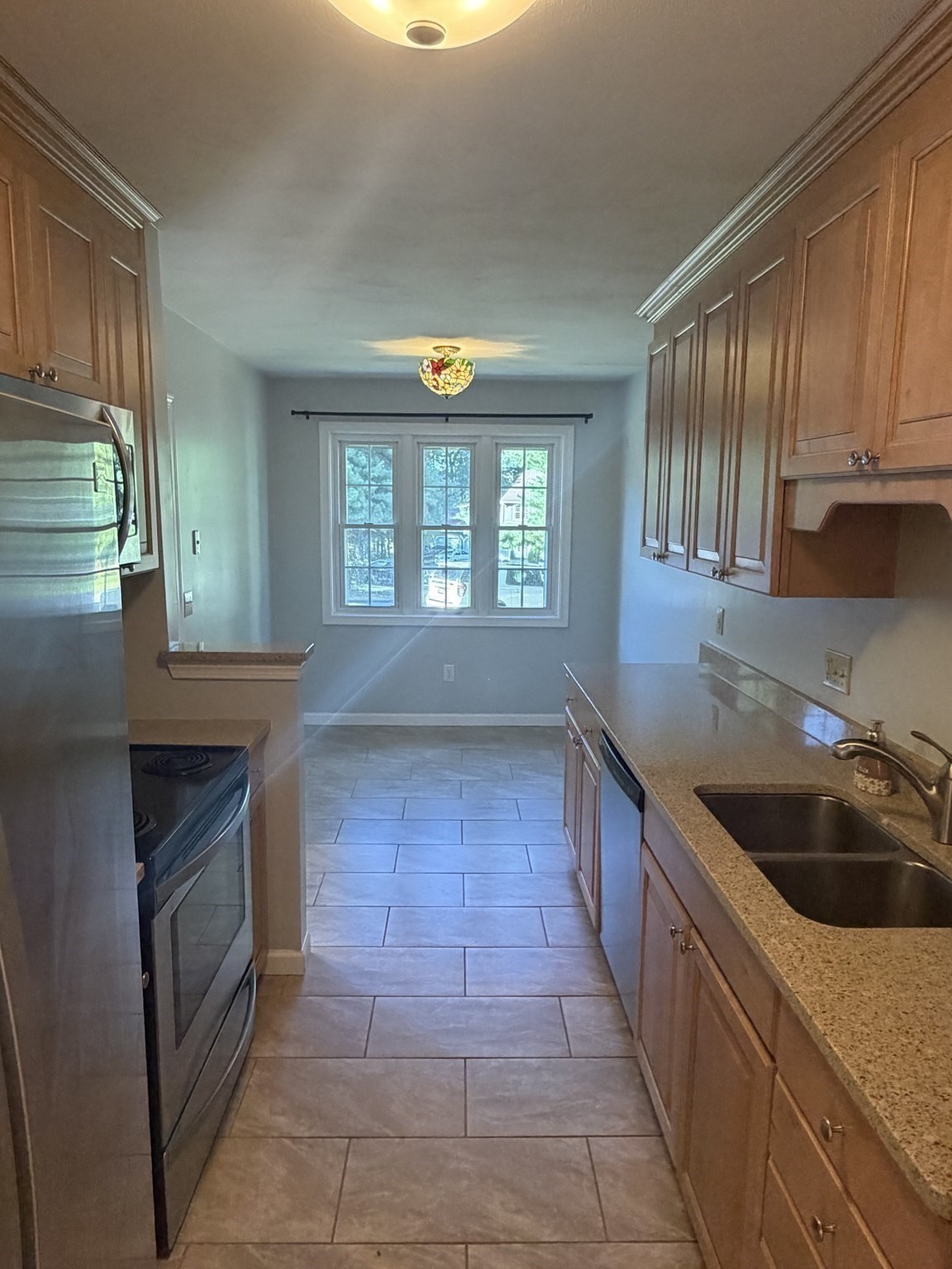 16 Stallbrook Rd # 16 Property Photo 17