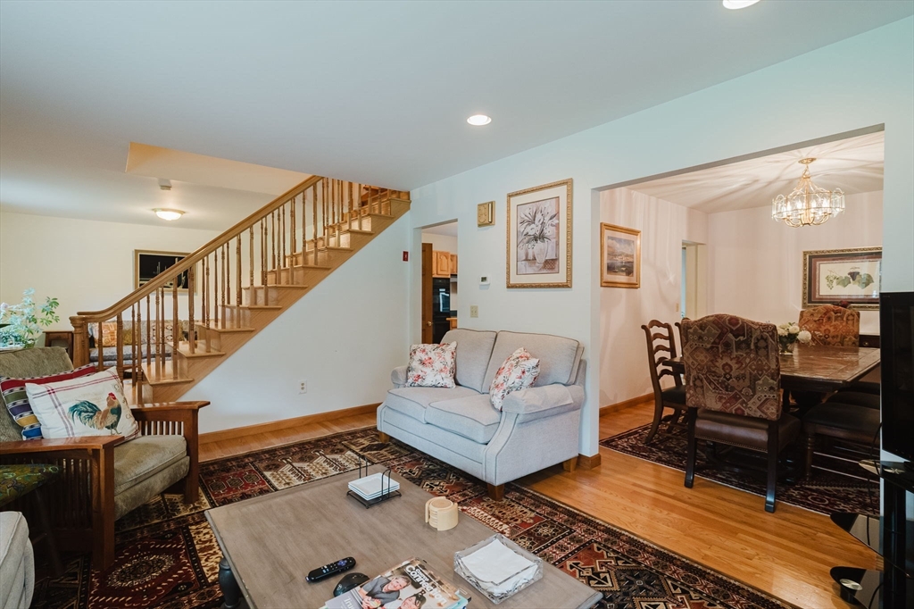 16 Pine Hill Rd Property Photo 6