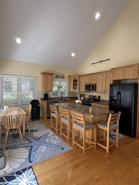 21 Richfield Property Photo 8