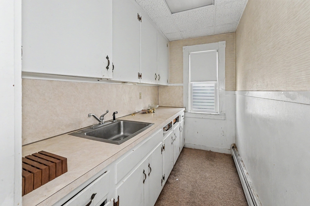 9 Bourne St Property Photo 18