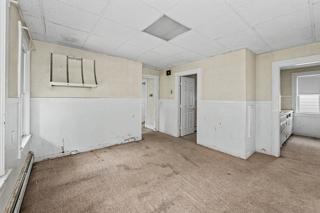 9 Bourne St Property Photo 19