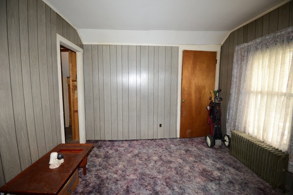 93 Pine St Property Photo 31