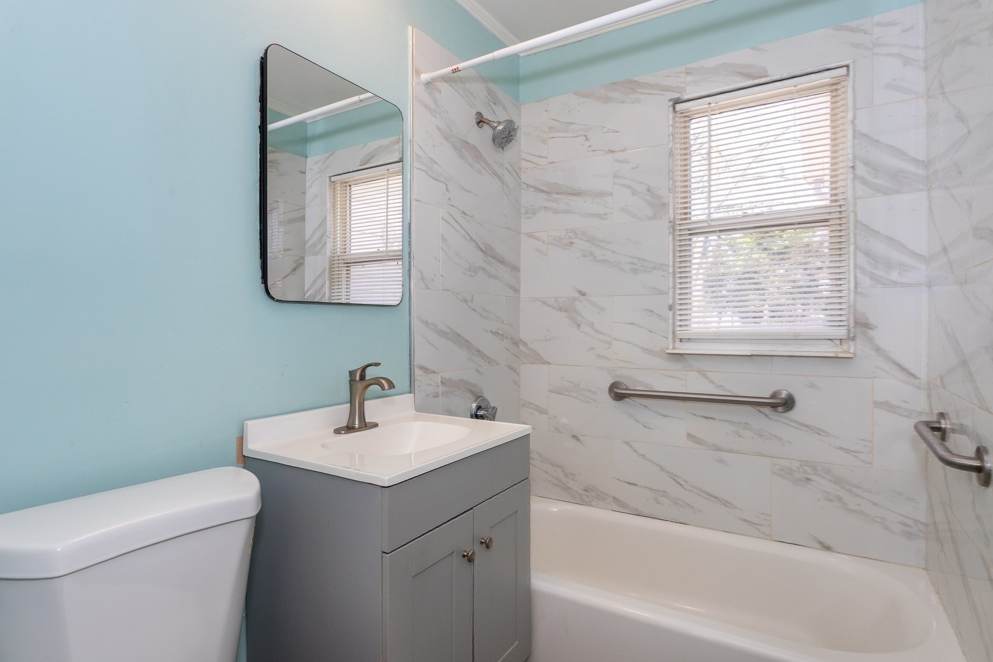 20 Rayburn Rd Property Photo 6