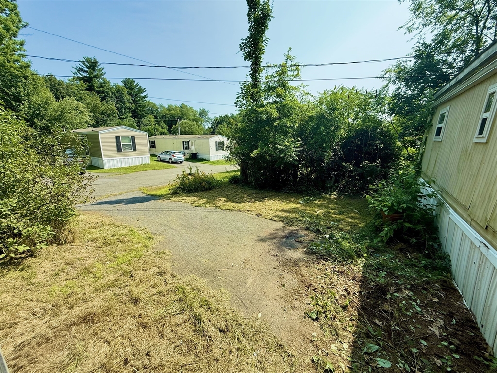 868 Southampton Rd # 72 Property Photo 5