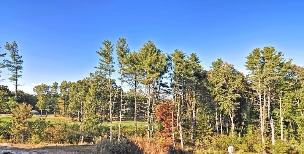 635 Old Post Road - Woodcrest Run # 211 Property Photo 23