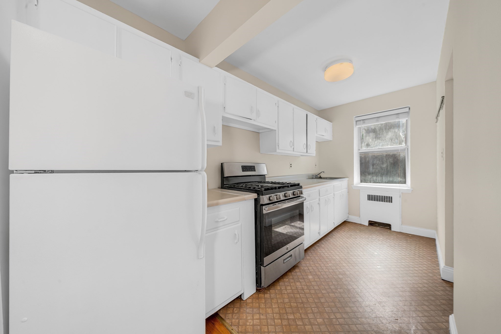 395 Broadway Property Photo 8