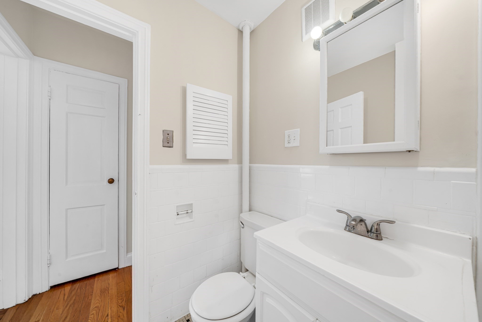 395 Broadway Property Photo 23