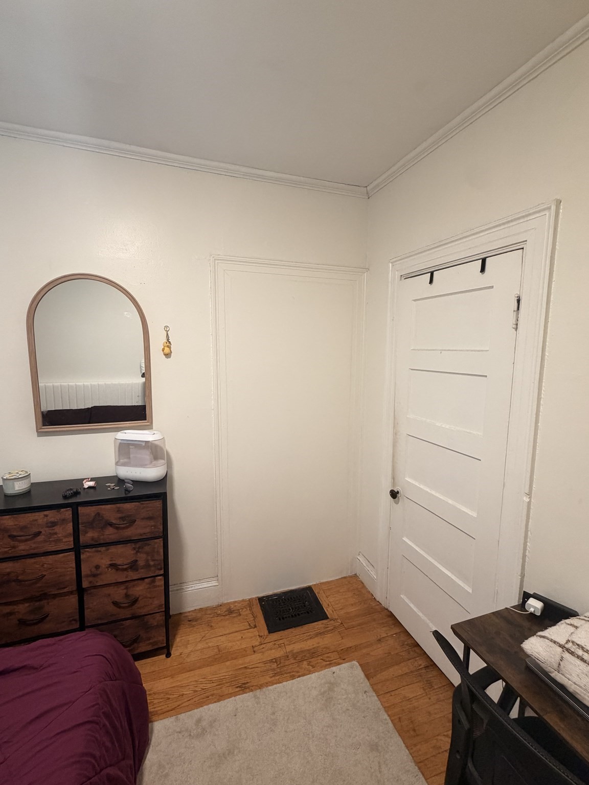 26 Brook St # 2 Property Photo 4