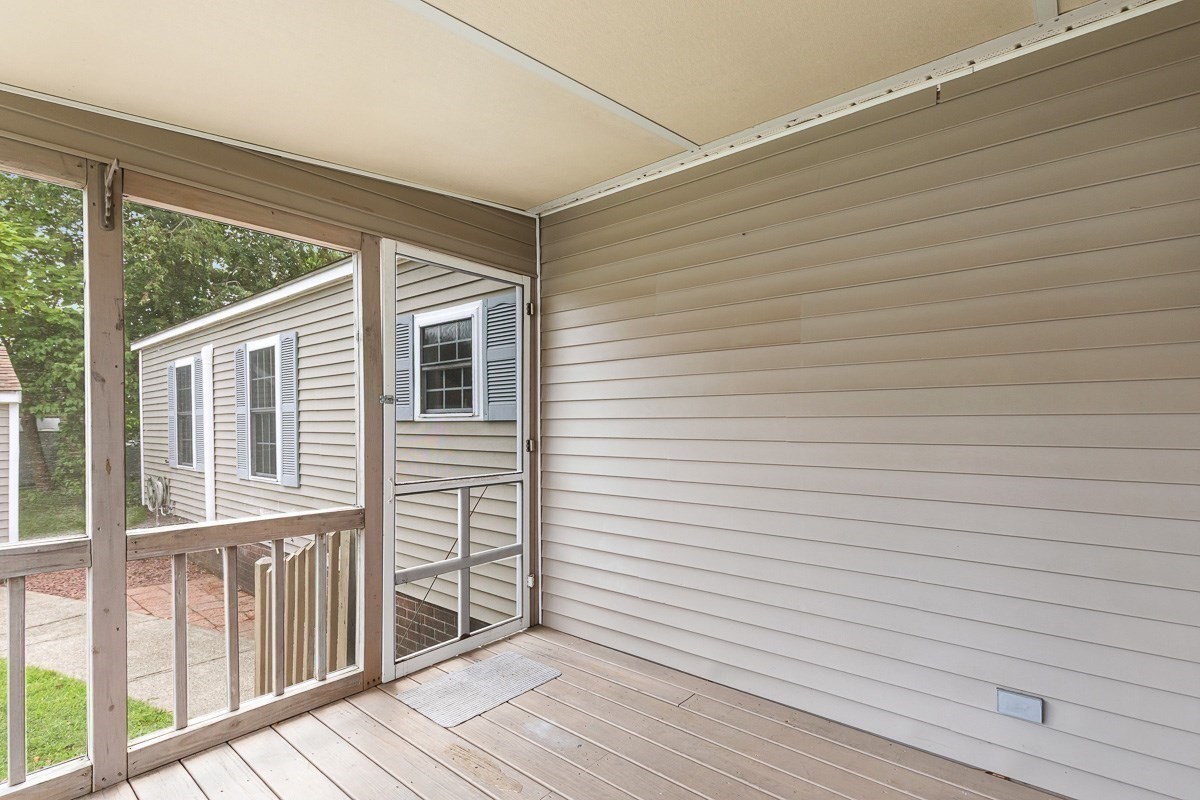 7 Robert Rd Property Photo 34