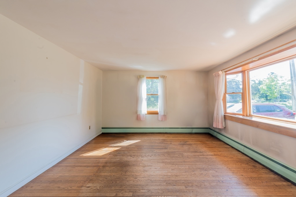 29 Puritan Rd Property Photo 8